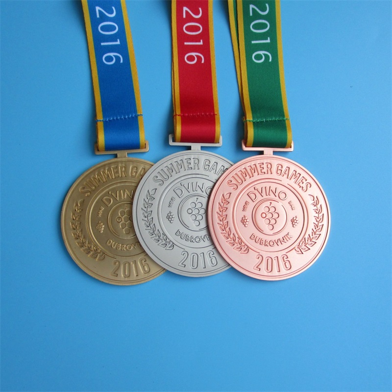 Medaglie di premiazione logo personalizzata connastro in bronzo argento in oro in bicicletta da corsa maratona di metallo in metallo medaglie di metallo